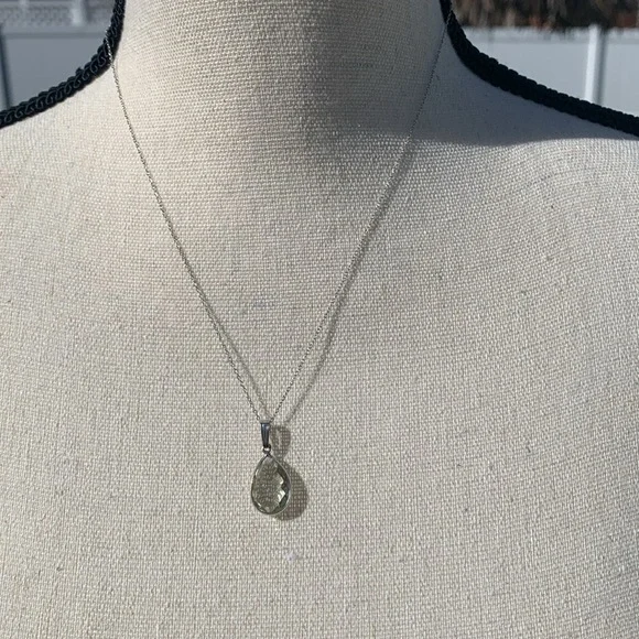 Genuine natural green amethyst 6.05ct pear cut Sterling silver 925 pendant/chain - Picture 9 of 13